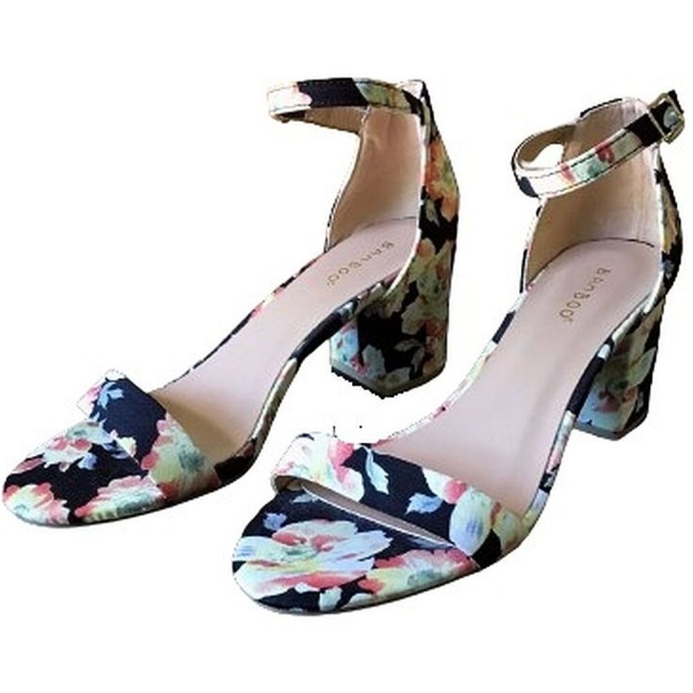 Bamboo Block Heel Sandals, Size 8 Floral Fabric